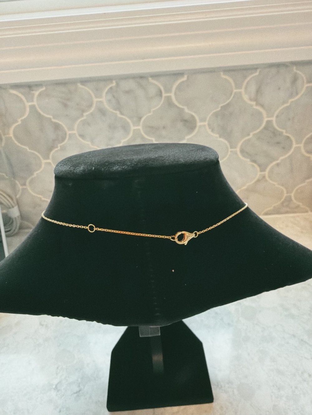 Cartier Mother of Pearl Amulette de Cartier XS with 1 diamond - Picture 3 of 4
